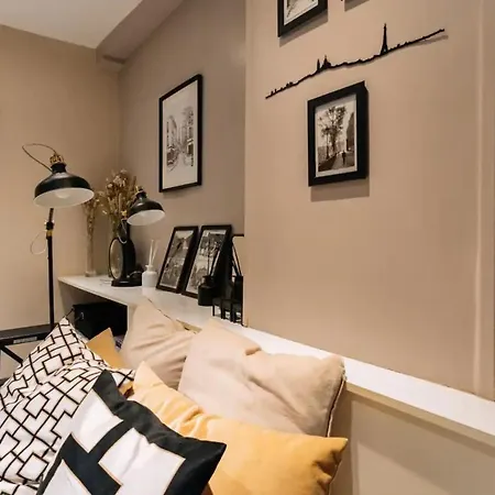 Appartamento Chic & Stylish 1bd Apart Louvre-rivoli! Parigi
