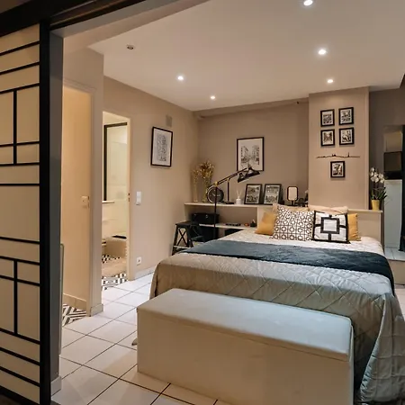 Chic & Stylish 1bd Apart Louvre-rivoli! Appartamento Parigi